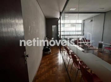 Comercial · 50m² · Sala à venda no Centro!