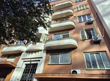 Apartamento · 77m² · 2 Quartos · 2 dormitório com área externa e churrasqueira