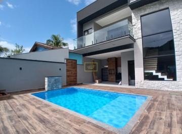 Casa · 345m² · 4 Quartos · 2 Vagas · Casa para Locação por Temporada No Condomínio Mar Verde