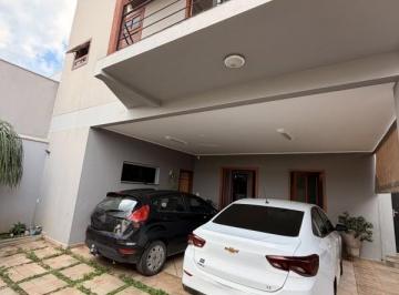 41f27e10542657aaba1ff44b1ba47165.jpg · Casa com 4 quartos à venda em Varginha, no bairro Conjunto Residencial Jetcon