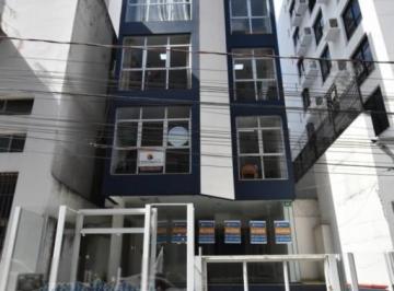 4756012660.jpg · Loja comercial com 4 salas para alugar no centro de Florianópolis/SC.
