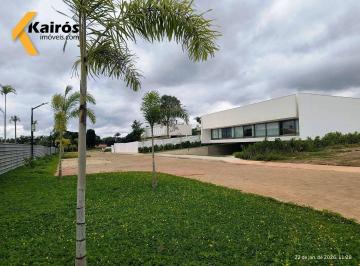 5ef86fbb3300c8d5591fc42bc433067a992b6b54 · Terreno em condomínio de alto padrão no SMDB 16, com vista livre para o lago. Inf.: 9.8300-2010.