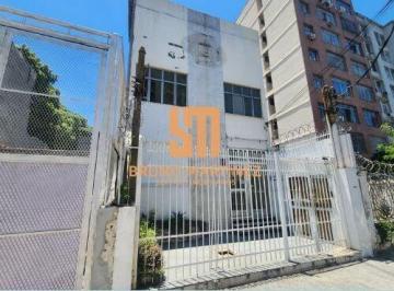 Comercial · 281m² · 12 Quartos · Prédio Comercial e Terreno no Maracanã
