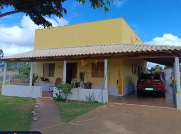 Rural · 900m² · 3 Quartos · 1 Vaga · Sítio localizado no Capinal