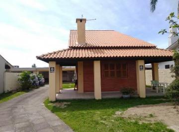 · Casa 3 Dormitórios - Bairro Zona Nova