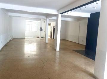 Comercial · 250m² · LOJA COM PE DIREITO ALTO COM 200m2 - OPORTUNIDADE DE UM BOM NEGÓCIO!!
