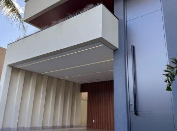Casa · 220m² · 3 Quartos · 4 Vagas · VENDO BELÍSSIMA CASA COM ARMÁRIOS SENDO 03 SUÍTES NA RUA4C CHÁCARA 05-AC IMÓVEL!