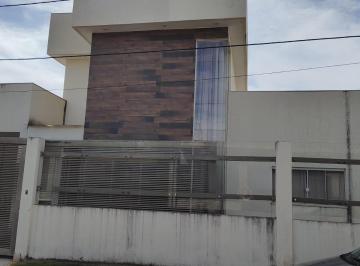 Casa · 200m² · 3 Quartos · 4 Vagas · VENDO CASA NO GUARÁ PARK EM CONDOMÍNIO FECHADO PLANTA MUITO BEM DISTRIBUÍDA!!