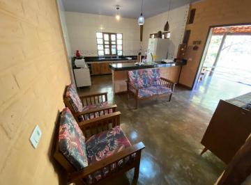 Casa · 300m² · 4 Quartos · 20 Vagas · ALUGO CASA COM 4 Qts DE TEMPORADA COM VISTA DOS QTOS P/CACHOEIRA E PISCINA!