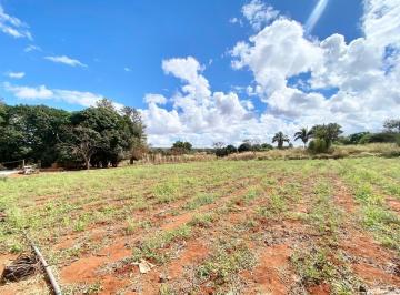 Rural · 85000m² · 4 Quartos · 90 Vagas · VENDO EXCELENTE CHÁCARA COMPLETA-COM 4 CASAS -8.5 HECTARES QUE PODE SER DIVIDIDO
