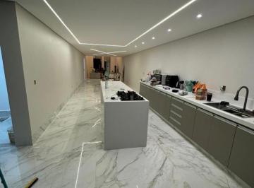 Casa · 500m² · 3 Quartos · 3 Vagas · VENDO CASA EM CONDOMÍNIO FECHADO NA COLÔNIA AGRICULTURA DE SAMAMBAIA!