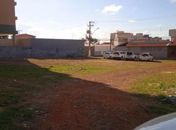 Terreno · 900m² · VENDO EXCELENTE TERRENO COMERCIAL P/ FAZER PRÉDIO GALPÕES !!