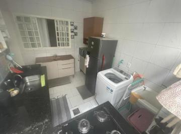 Casa · 200m² · 3 Quartos · 2 Vagas · Oportunidade em Sobradinho – Casa com duas residências no mesmo lote!