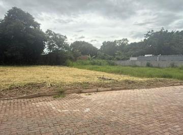 Terreno · 300m² · VENDO LOTE NA RUA 08 DA VICENTE PIRES COM 300m2 - CONDOMÍNIO COM INFRAESTRUTURA PRONTA PARA CONSTRUI