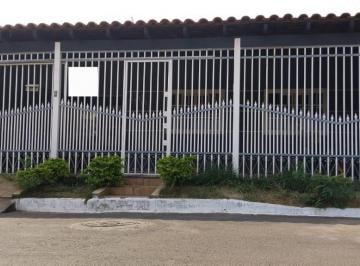 Casa · 100m² · 2 Quartos · 2 Vagas · LINDA CASA em Samambaia sul  2QTOS ( podendo fazer +1 quarto)sendo 1 suíte