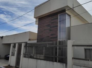 Casa · 600m² · 3 Quartos · 3 Vagas · VENDO CASA MODERNA COM 03 QUARTOS E LAZER COMPLETO 98150-8787