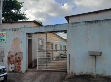 Casa · 35m² · 1 Quarto · OURO VERDE GOIÁS- ALUGA-SE KIT $400,00 COM ÁGUA E LUZ E IPTU