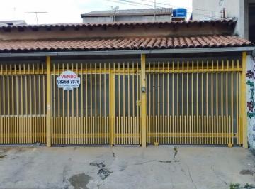 Casa · 150m² · 3 Quartos · 3 Vagas · Casa com 3qrts, sendo 1 suite, estrutura para mais um pavimento