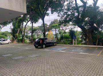Comercial · 180m² · 12 Vagas · Conjunto comercial no Alto de Pinheiros de 180m², 6 banheiros, 12 vagas Á VENDA