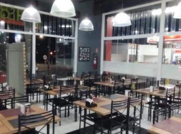Comercial · 300m² · Pizzaria e Esfiharia a Venda com salão em Mauá.