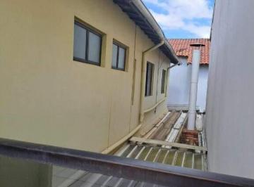 Casa · 150m² · 3 Quartos · 2 Vagas · Sobrado 3 Dormitórios com 1 Suíte, 2 Vagas - Venda em Vila Scarpelli, Santo André