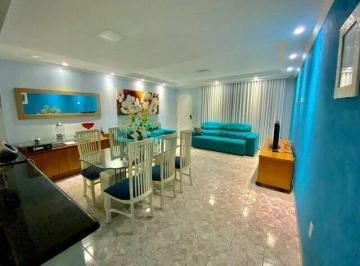 Casa · 220m² · 3 Quartos · 1 Vaga · Casa Residencial de 220 m² em Jardim do Estádio, Santo André – 3 quartos, 2 salas, 1 vaga