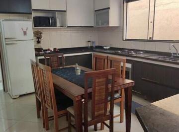 Casa · 191m² · 2 Quartos · 2 Vagas · Sobrado à Venda em Centreville, Santo André - 2 Quartos, 2 Vagas, 191 m²