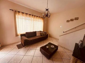 Casa · 185m² · 3 Quartos · 10 Vagas · Sobrado Residencial de 3 Quartos em Campestre, Santo André — Financia e Aceita Permuta