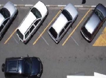 Comercial · 1000m² · Estacionamento seco com 1.100 metros de área ,todo coberto em ponto estratégico em frente a hospital