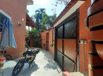 Casa · 207m² · 3 Quartos · 4 Vagas · Sobrado Residencial com 3 Quartos (1 Suíte) em Jardim Stella, Santo André – Financia