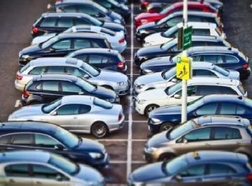 Comercial · 450m² · Estacionamento Seco Próximo da 25 de Março São Paulo.