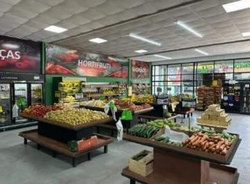 Comercial · 400m² · Mercado com Açougue Sacolão e Padaria em Santo André.