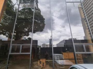 Comercial · 600m² · 8 Vagas · Prédio Comercial para Alugar em Jardim, Santo André – 600m² Externa, 8 Vagas