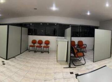 Comercial · 70m² · 1 Vaga · Sala Comercial de 70 m² no Centro de Santo André – Frente, 1 Vaga