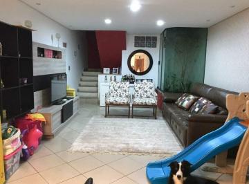 Casa · 180m² · 3 Quartos · 2 Vagas · Sobrado Residencial 3 Dorms (1 Suíte) em Santo André - Financiamento Aceito