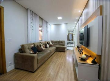 Casa · 103m² · 2 Quartos · 2 Vagas · Casa 2 Quartos com Suíte, 2 Vagas, em Parque Capuava (Santo André) – Financiamento Aceito