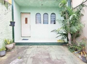Casa · 97m² · 1 Quarto · 1 Vaga · Casa residencial de 97 m² em Vila Scarpelli, Santo André – 1 quarto, 1 vaga, R$ 390.000