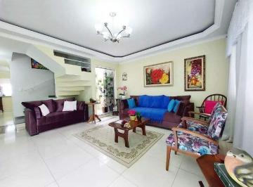 Casa · 224m² · 3 Quartos · 6 Vagas · Sobrado 3 Suítes com 6 Vagas | Parque Jaçatuba, Santo André – Aceita Financiamento