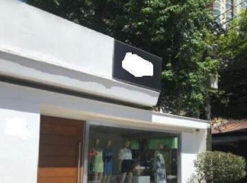 Comercial · 130m² · 3 Vagas · Loja de Roupas Feminina Fashion no Bairro Jardim em Santo André.