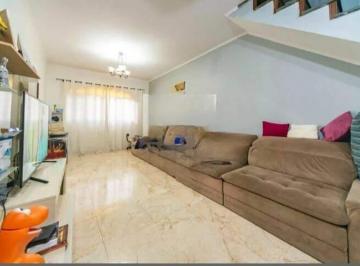 Casa · 180m² · 3 Quartos · 1 Vaga · Sobrado à Venda no Centro de Santo André – 3 Suítes, 1 Vaga, Espaço Generoso