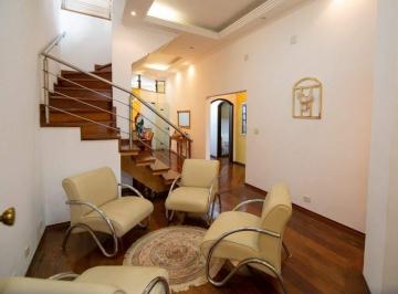 Casa · 254m² · 3 Quartos · 3 Vagas · Sobrado residencial mobiliado com 3 suítes em Vila Eldízia, Santo André – Financiamento disponível