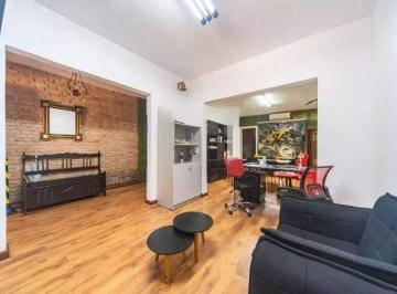 Casa · 190m² · 3 Quartos · 2 Vagas · Sobrado 190m² no Centro de Santo André – 3 Quartos, 2 Vagas, Financiamento Aceito