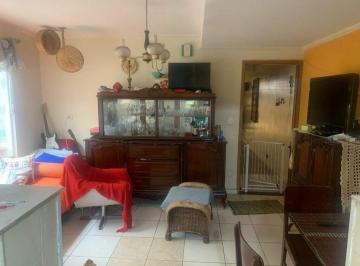 Casa · 180m² · 3 Quartos · 2 Vagas · Sobrado residencial com 3 suítes, 2 vagas e terreno amplo no Campestre, Santo André