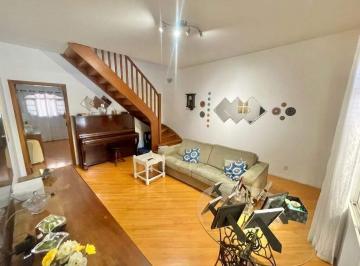 Casa · 146m² · 3 Quartos · 2 Vagas · Sobrado Residencial de 146 m² com 2 Vagas em Vila Assunção, Santo André – Financiamento Disponível