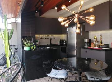 Apartamento · 100m² · 2 Quartos · 2 Vagas · Cobertura Frente com 2 suítes, 2 vagas, mobiliada – Vila Bastos, Santo André