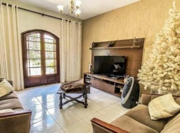 Casa · 303m² · 8 Quartos · 2 Vagas · Casa residencial à venda em Santo André (Paraíso) – 8 dormitórios, 2 vagas, aceita permuta