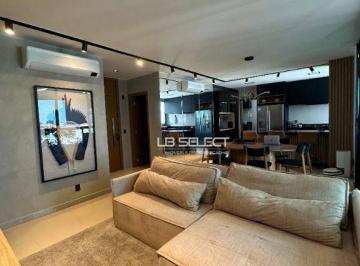 b986a1b37f09d08be85ed8e0996476a85575e679 · Apartamento no bairro Karaíba com três suítes e varanda gourmet.