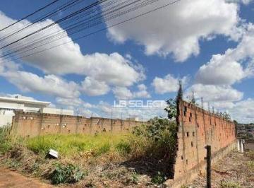 cadc98312d25d870e5c7bac5c3bc77155ae6ead0 · Terreno à venda, 455 m² por R$ 530.000,00 - Morada da Colina - Uberlândia/MG