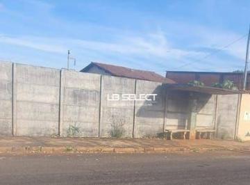 066b779e9c3d7ea7e3c9266a0e822c53e99f54b0 · Terreno no bairro Industrial com 300 metros quadrados.