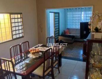 62db9a6ce5fef3899a61810e20f5f909bfcae3c7 · Casa com 3 dormitórios à venda, 211 m² por R$ 750.000,00 - Martins - Uberlândia/MG